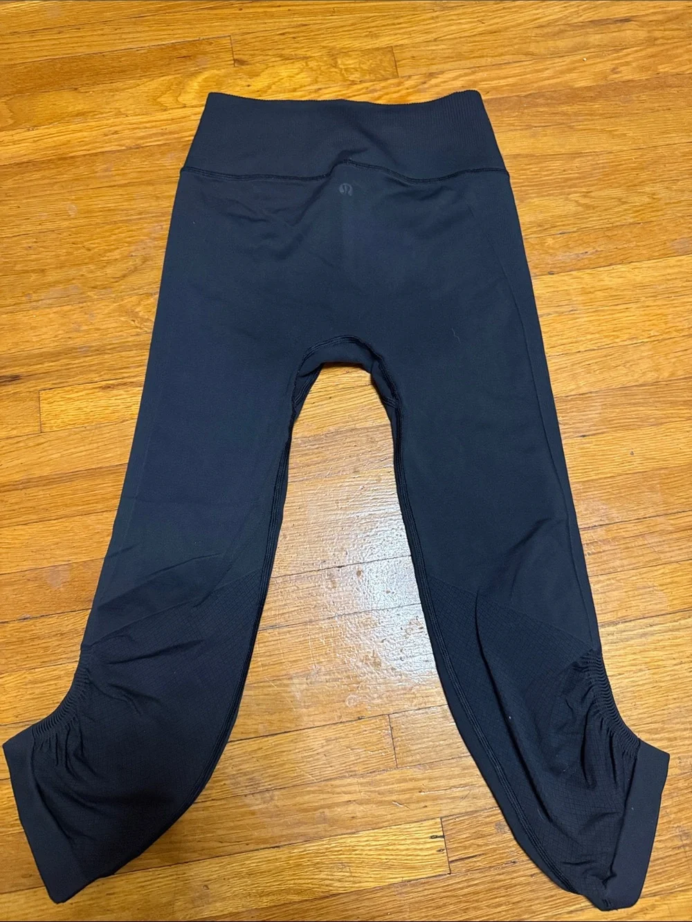 Lululemon Ebb Street Crop